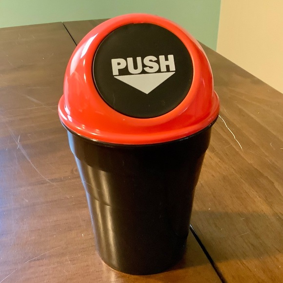 Car Garbage Can NWT - Picture 1 of 5